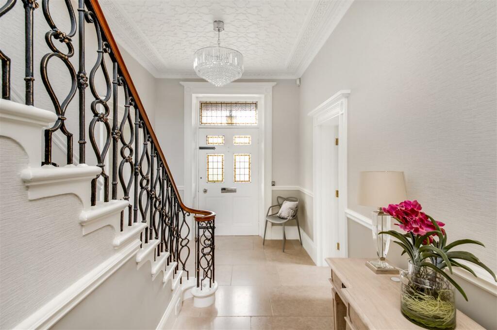 ENTRANCE HALL