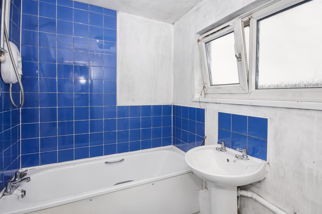 18 Alpine Close, Oakham, LE15 6NP