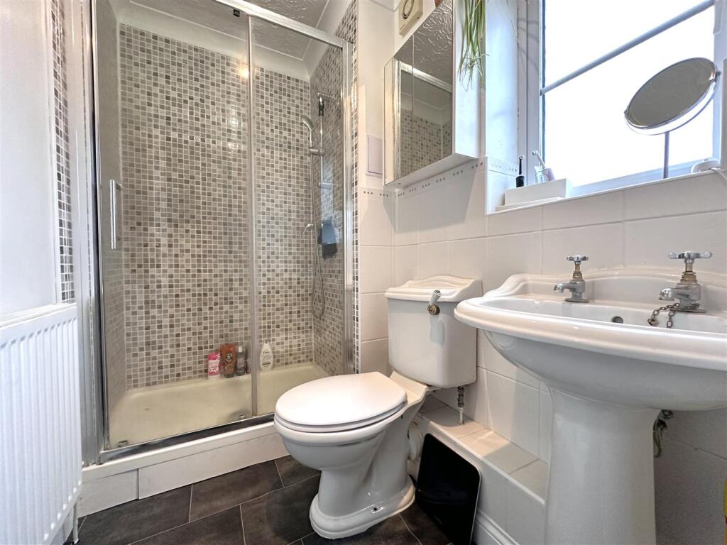 En-Suite Shower Room 715