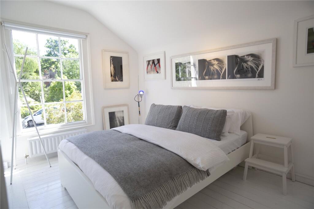 Main Bedroom
