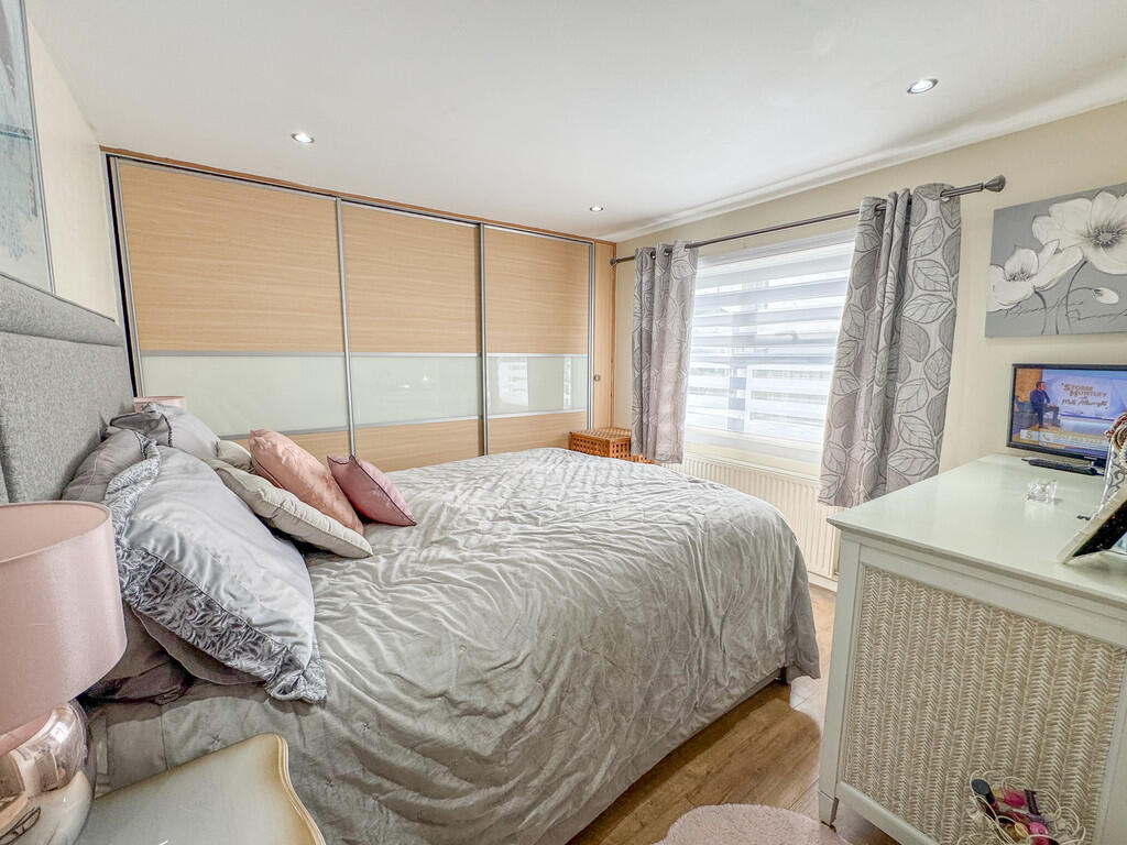 BED 1 1