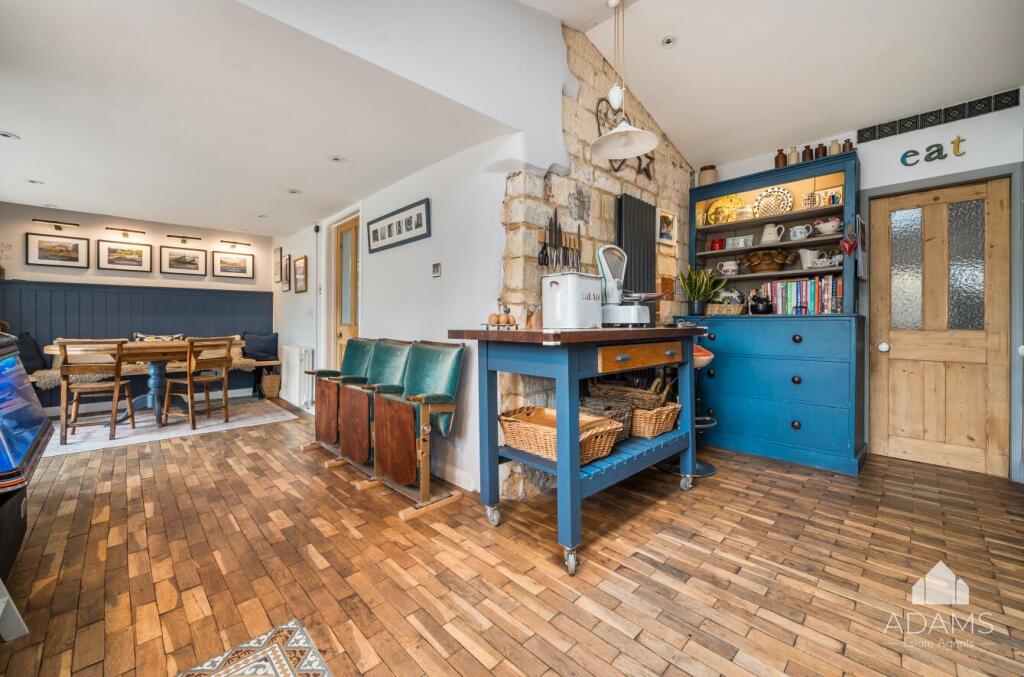 Kitchen/Breakfast/Living Room