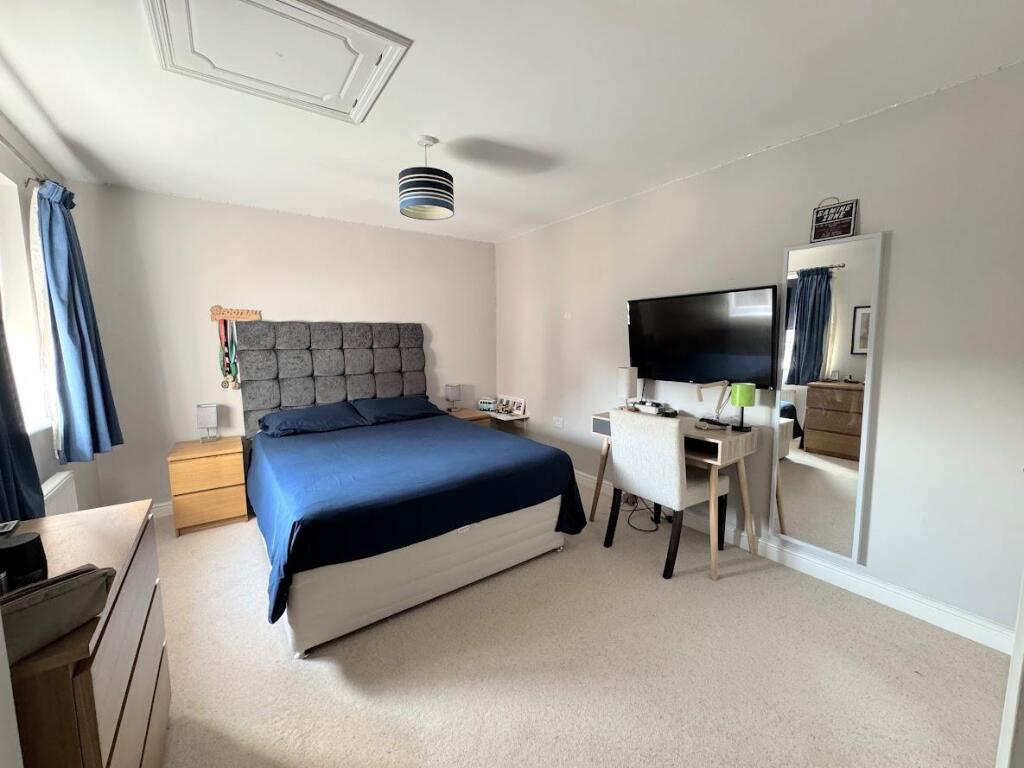 BEDROOM TWO