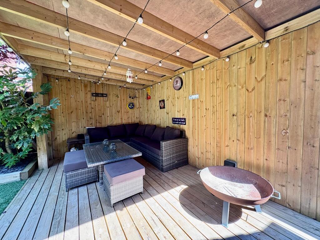 under cover seating