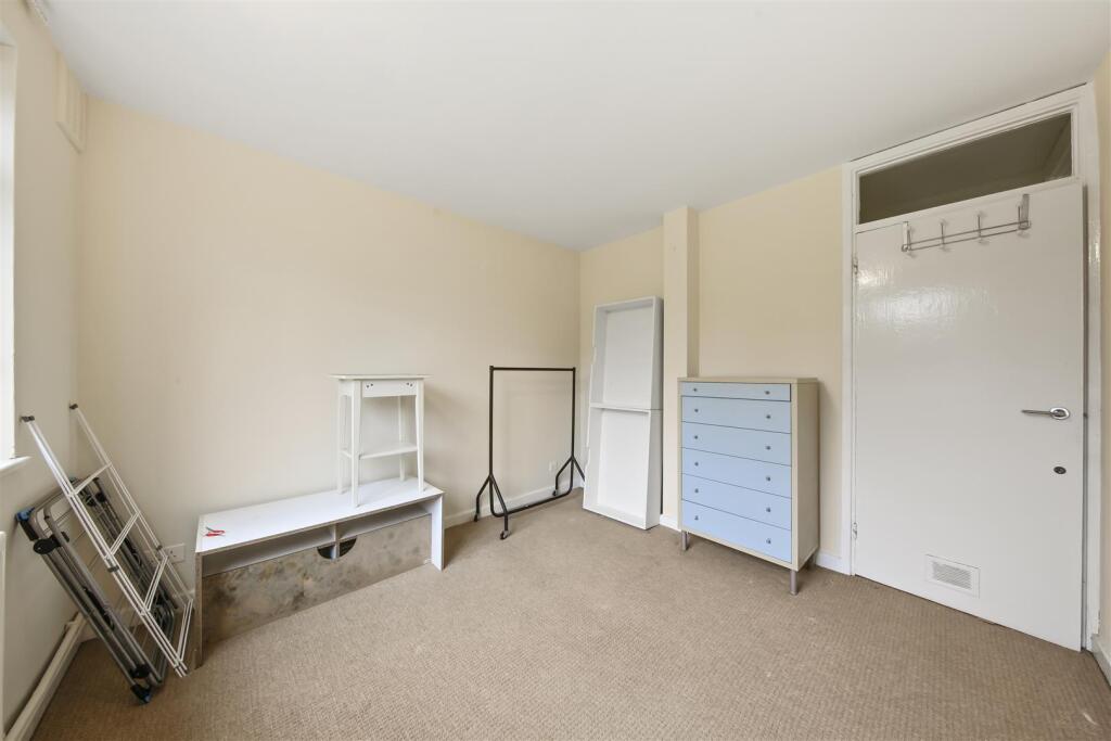 Flat 2, Orchard Court, 4 Victoria Rise, London  - 