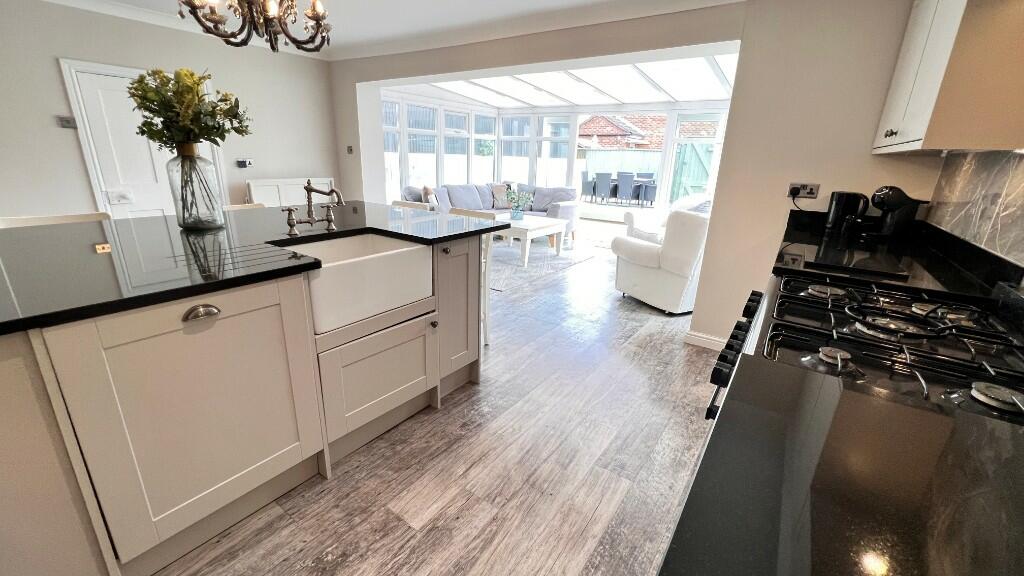 Fitted Kitchen/Diner