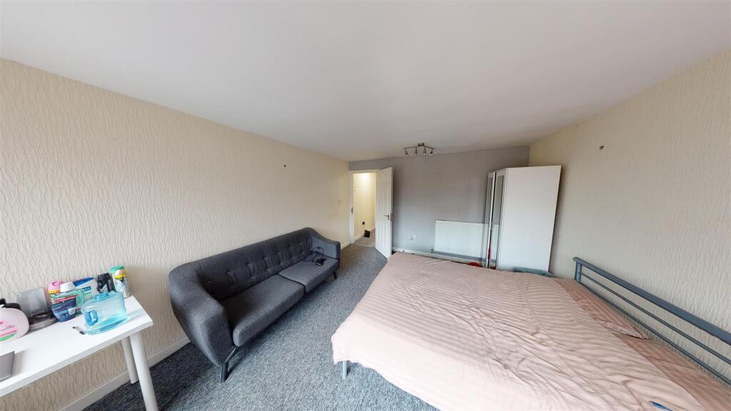 First Floor Rear Room