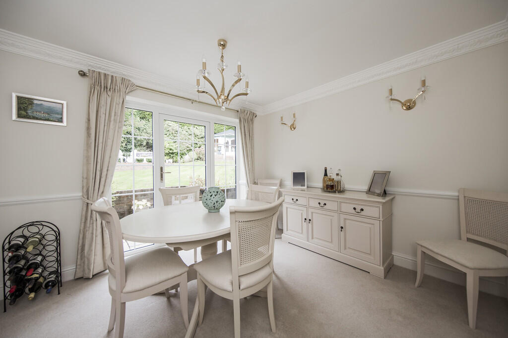 Dining room 2