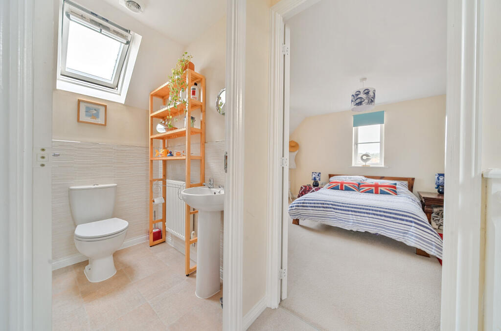 1345893-10-68b5e8...