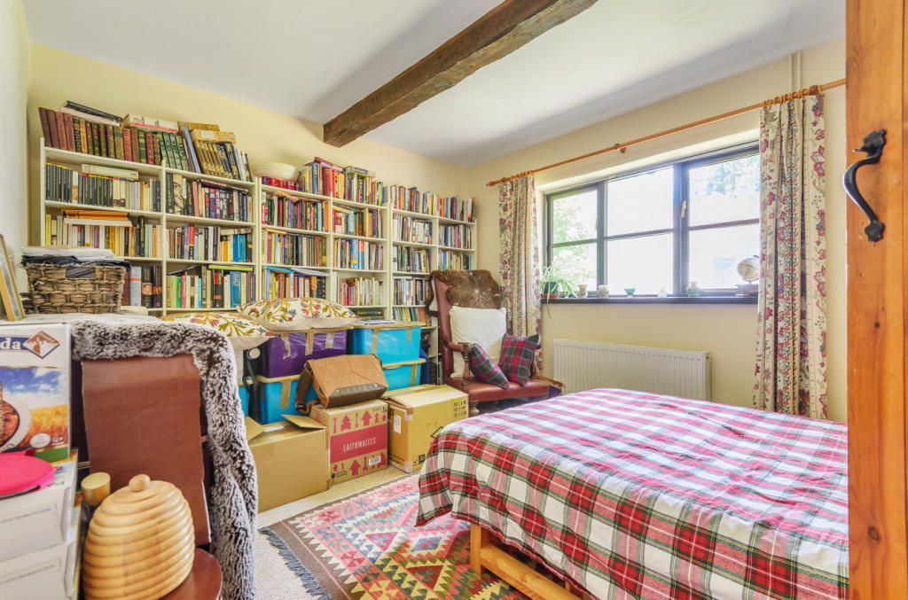 Bedroom/Study