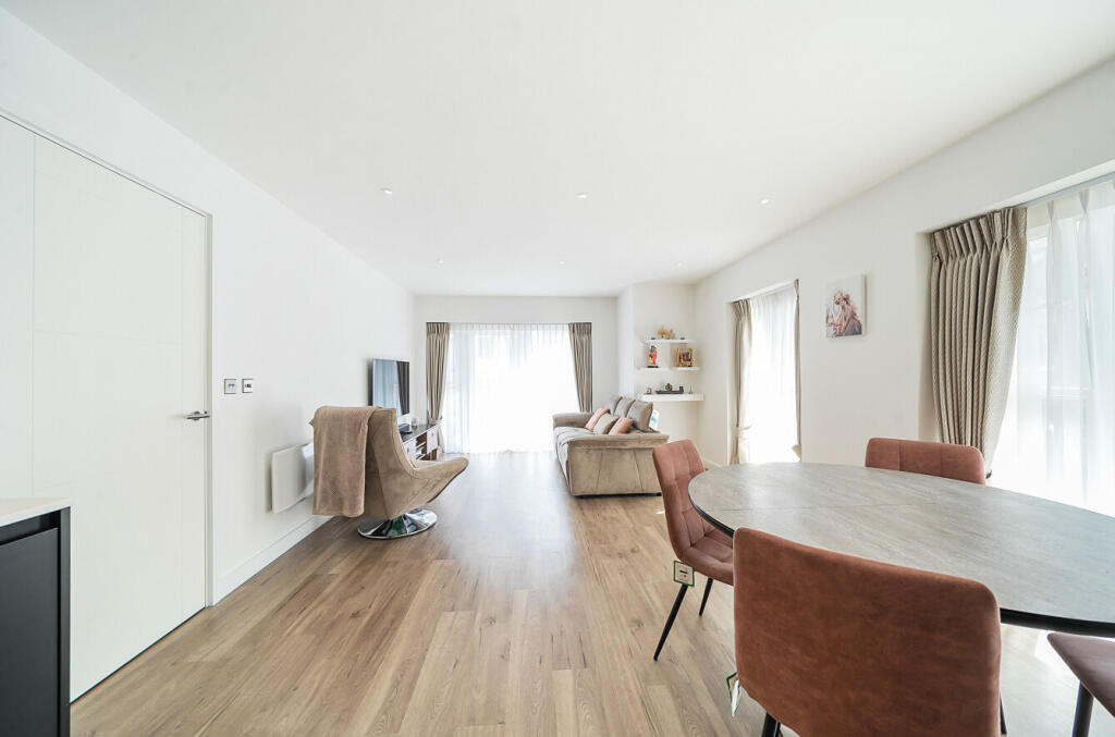 1318449-2-6866a2f...