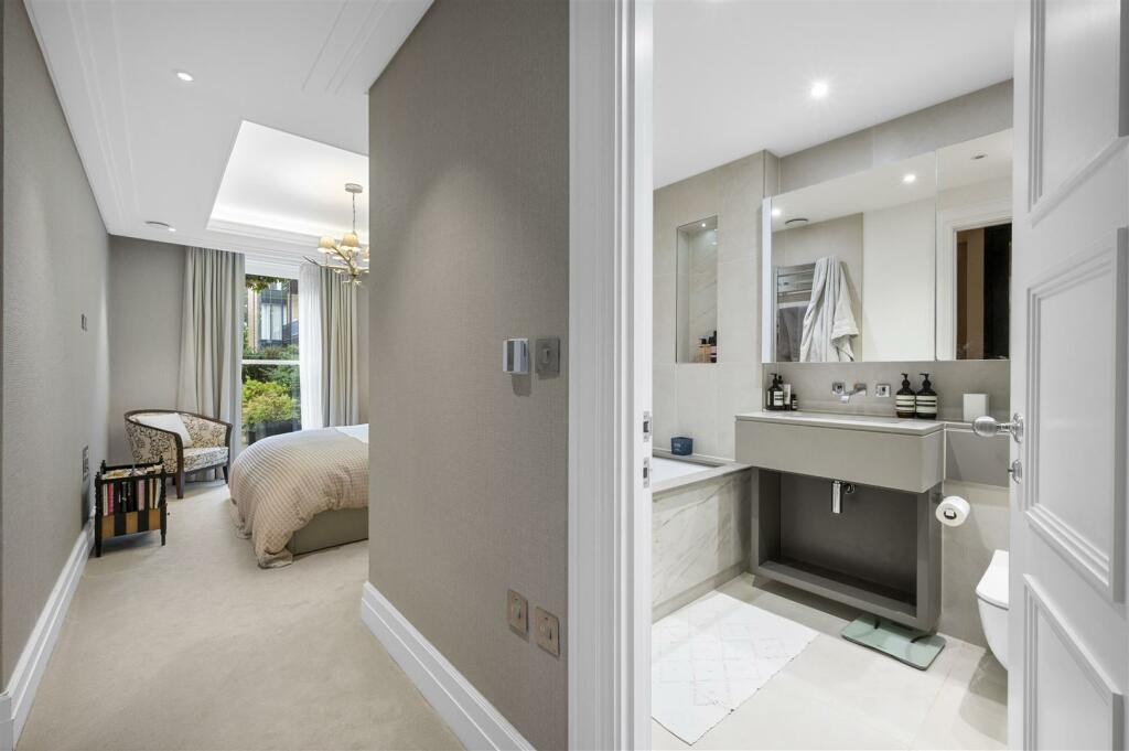 Flat 2, Theodore Lodge,4.JPG