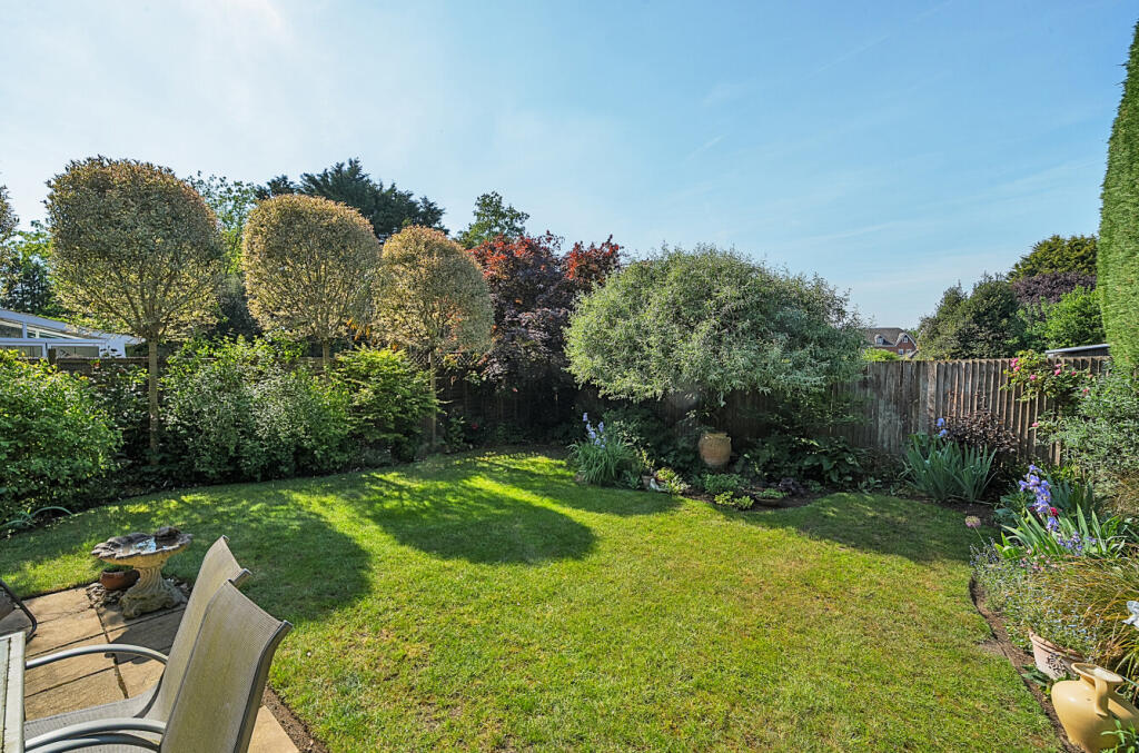 1291071-4-6824dae...