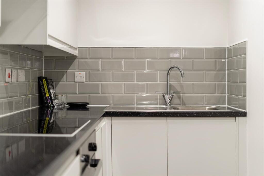flat 3 272153 (13).jpg