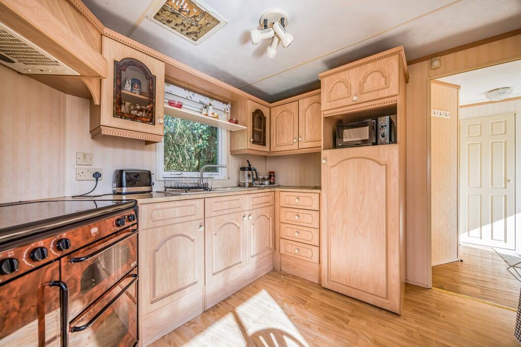 Sunnycroft, North...
