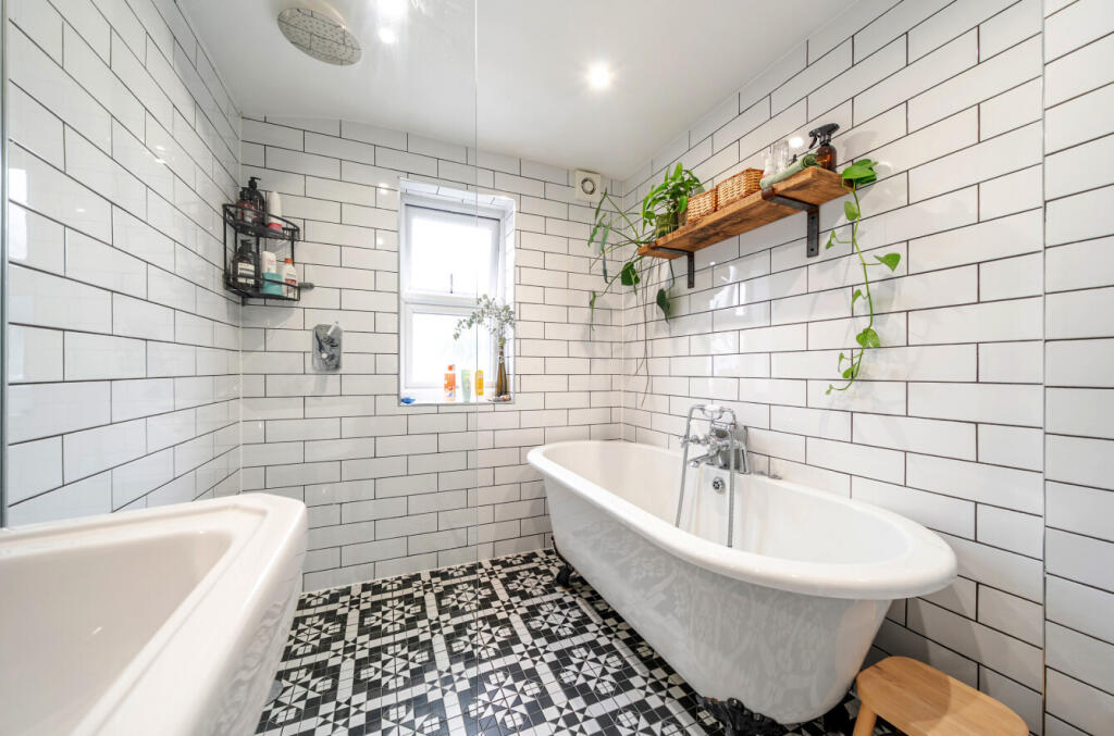 1365025-22-68eedb...