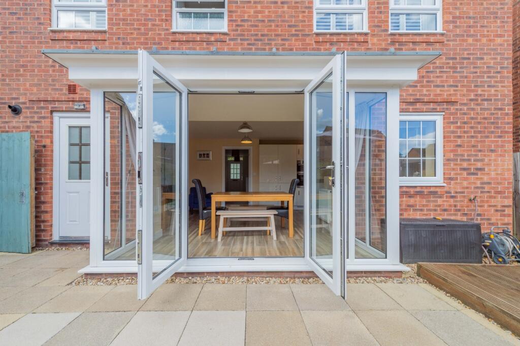 4 Rushes Close PFP (24 of 48)