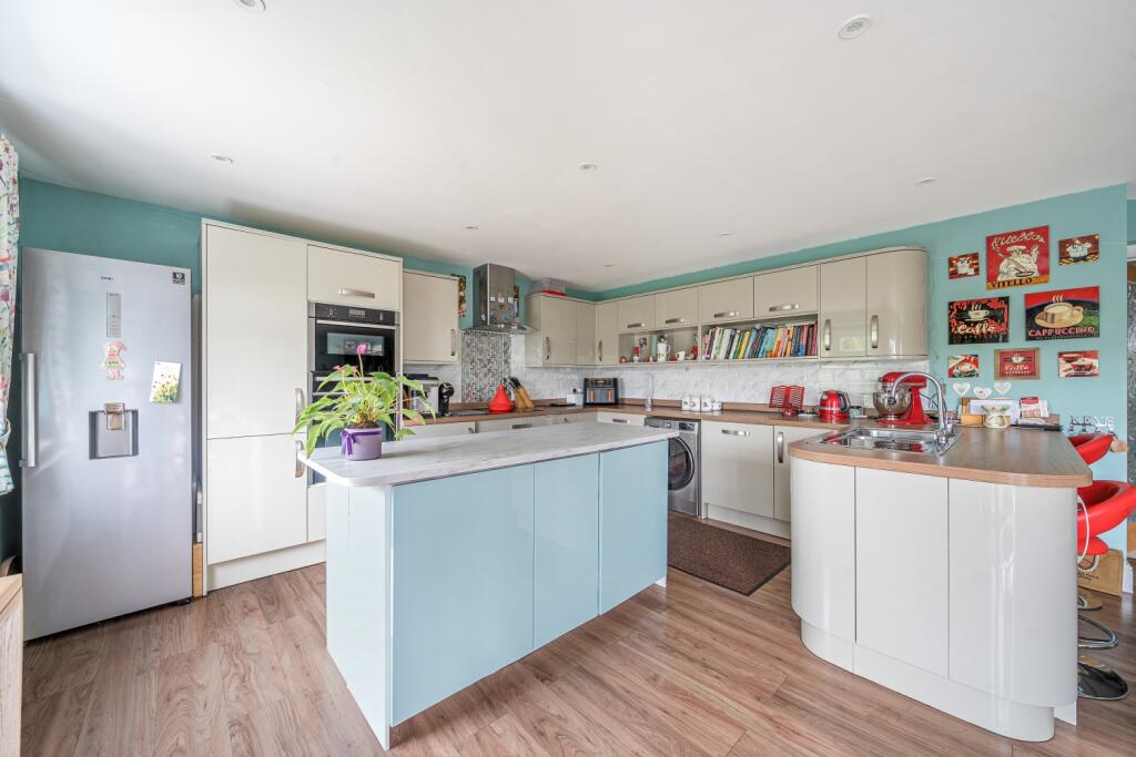 1311935-10-68508c2abea43