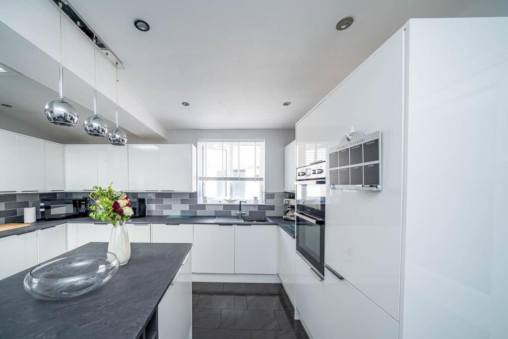 Webbs Estate Agents-6.jpg