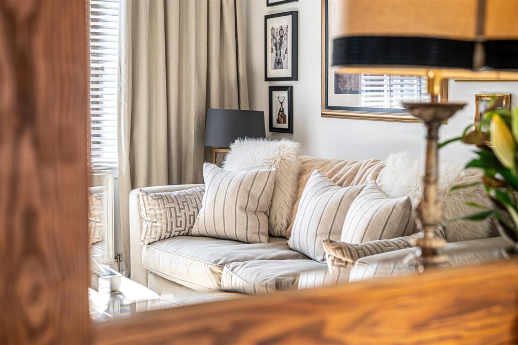 untitled (7 of 1).JPG