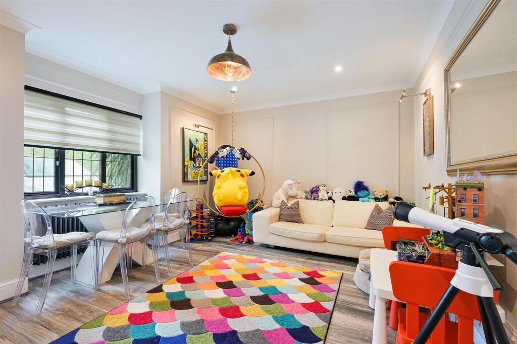 REIGATE ROAD, 1500- (18).jpg