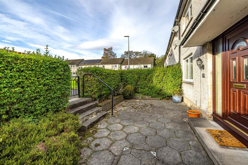 13 Ladyschaw Drive Selkirk 06.JPG