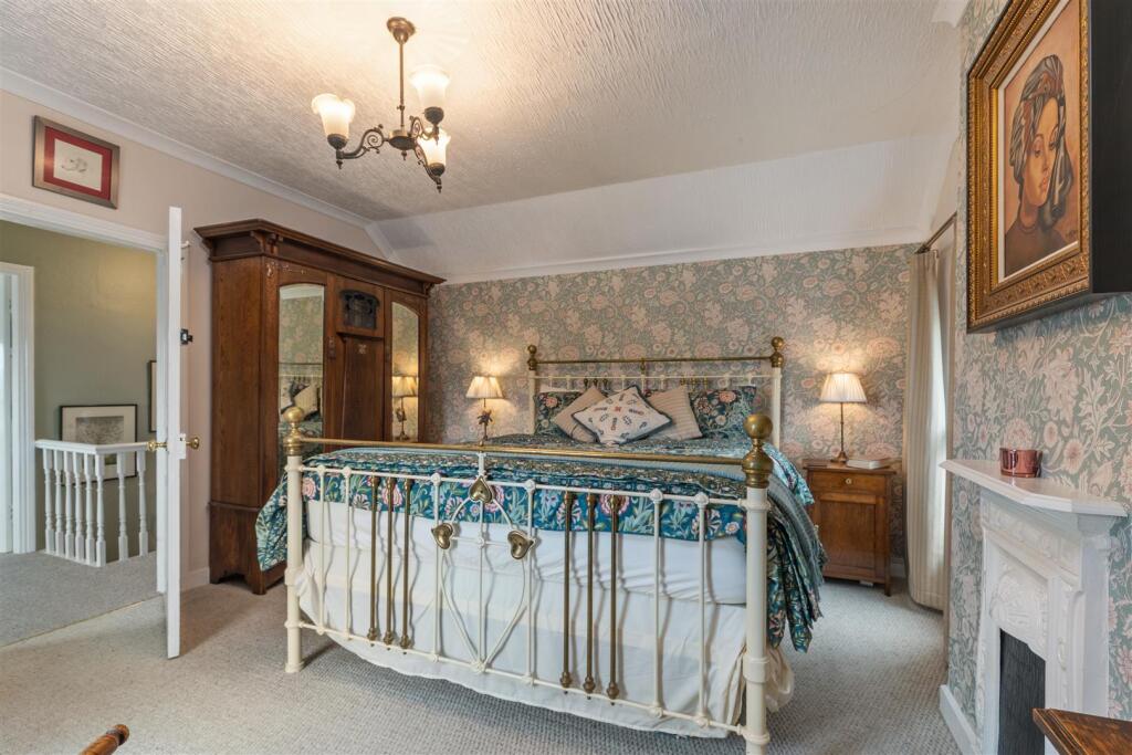 Owl Farm - Main House Interiors -18.jpg