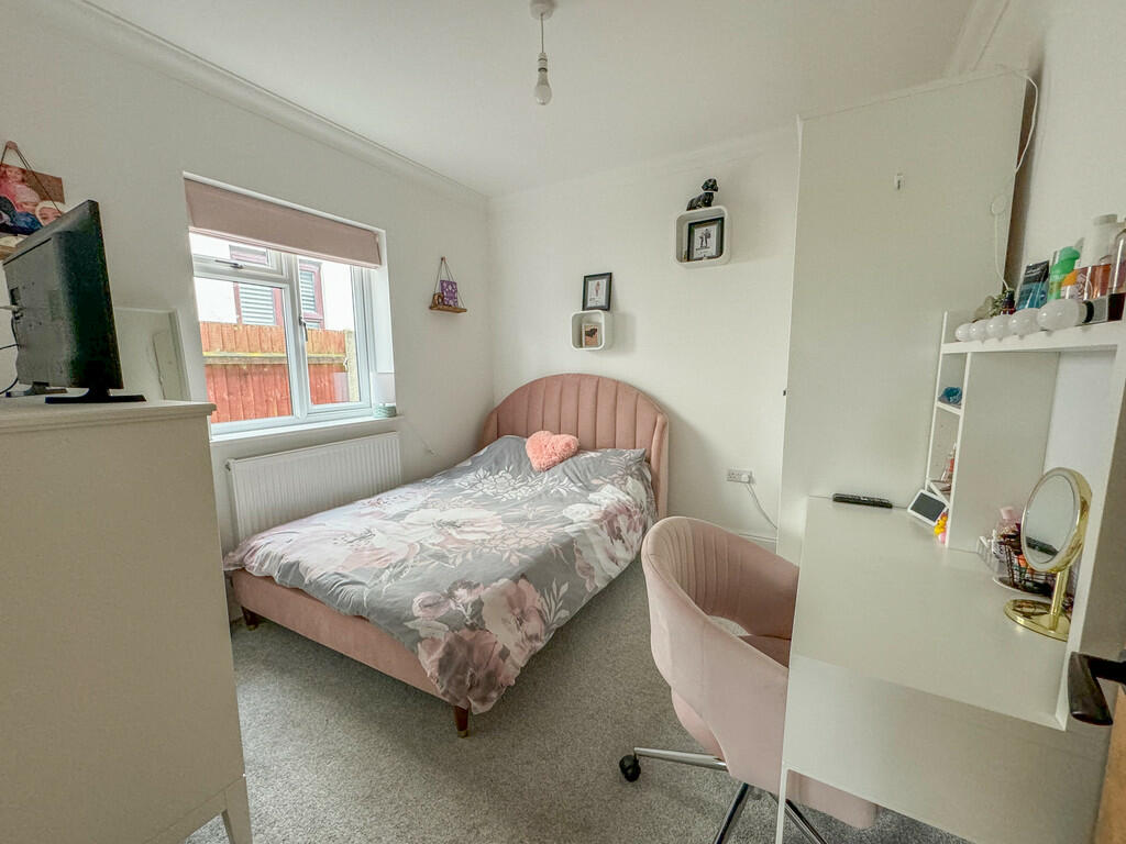 bed 3