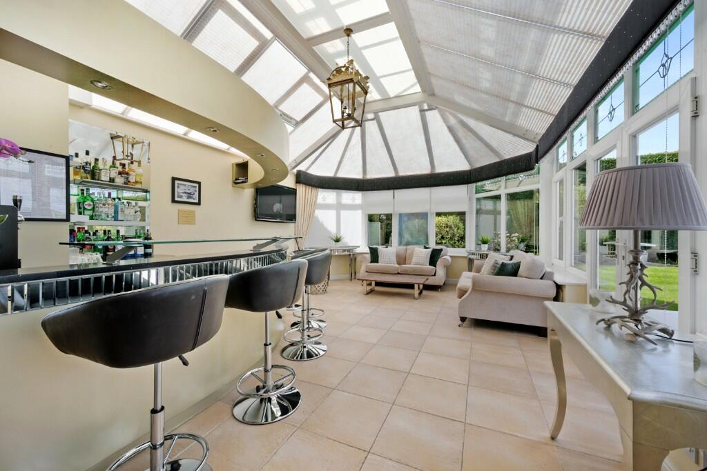 Sun Room with Bar
