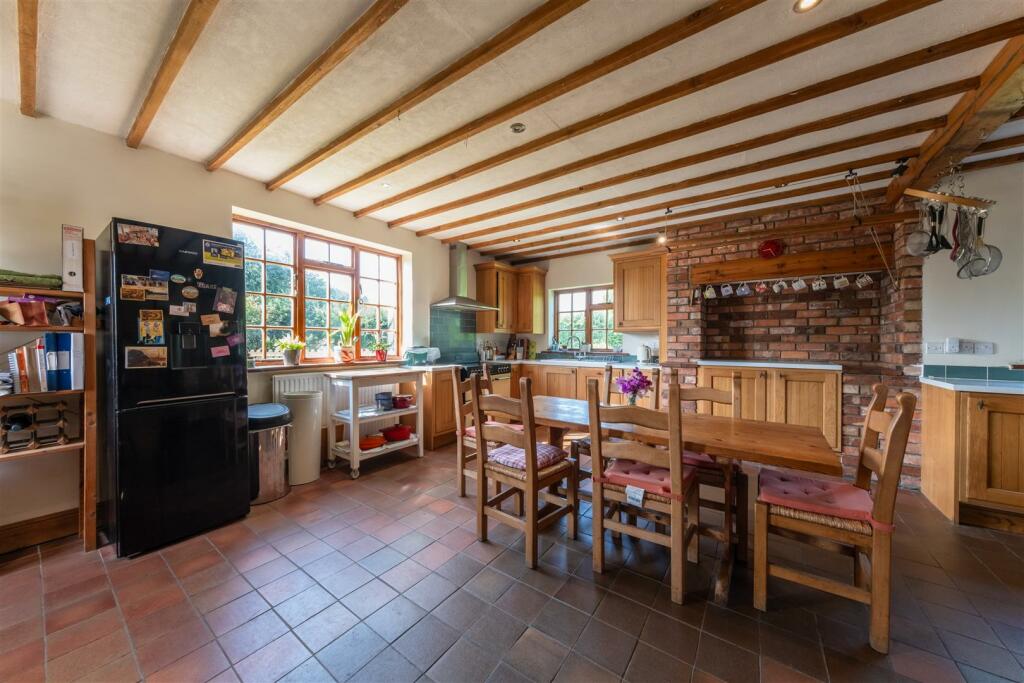 1 Manor Cottages-005.jpg