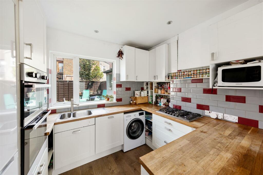 St. John's Road E17