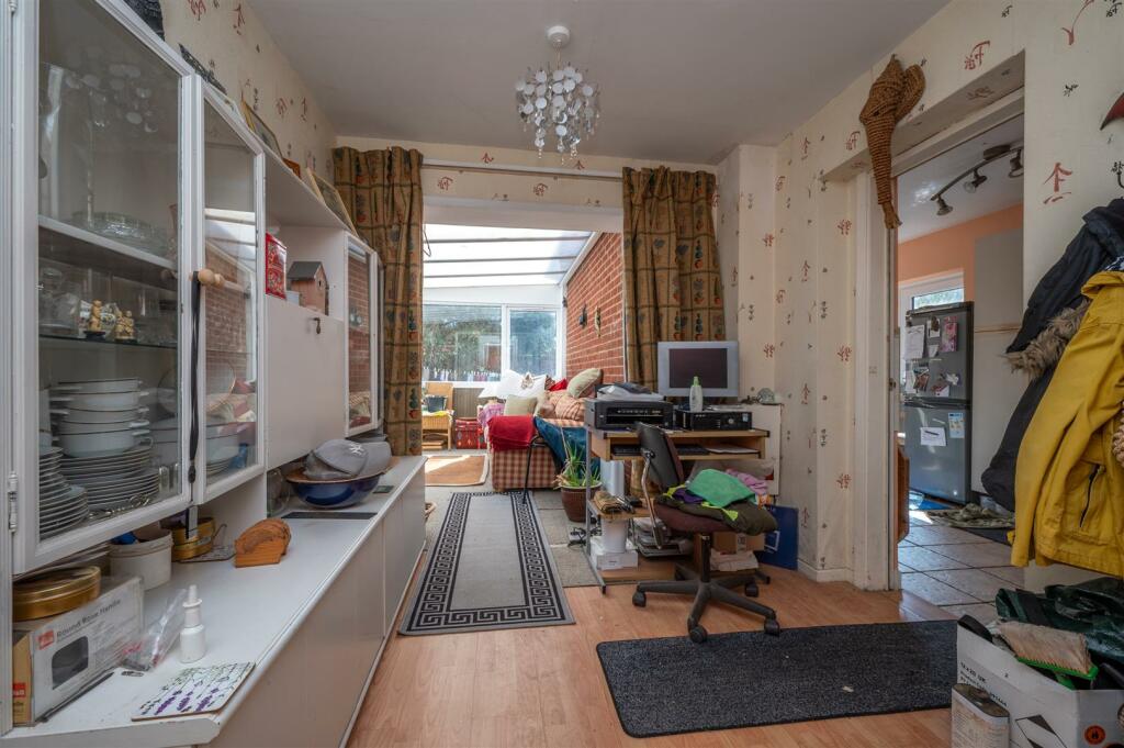 Study/Breakfast Room