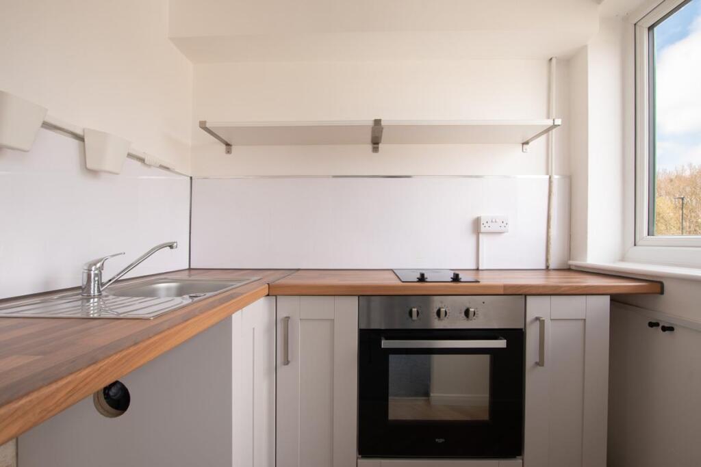 27 The Greenway (3 of 6).jpg