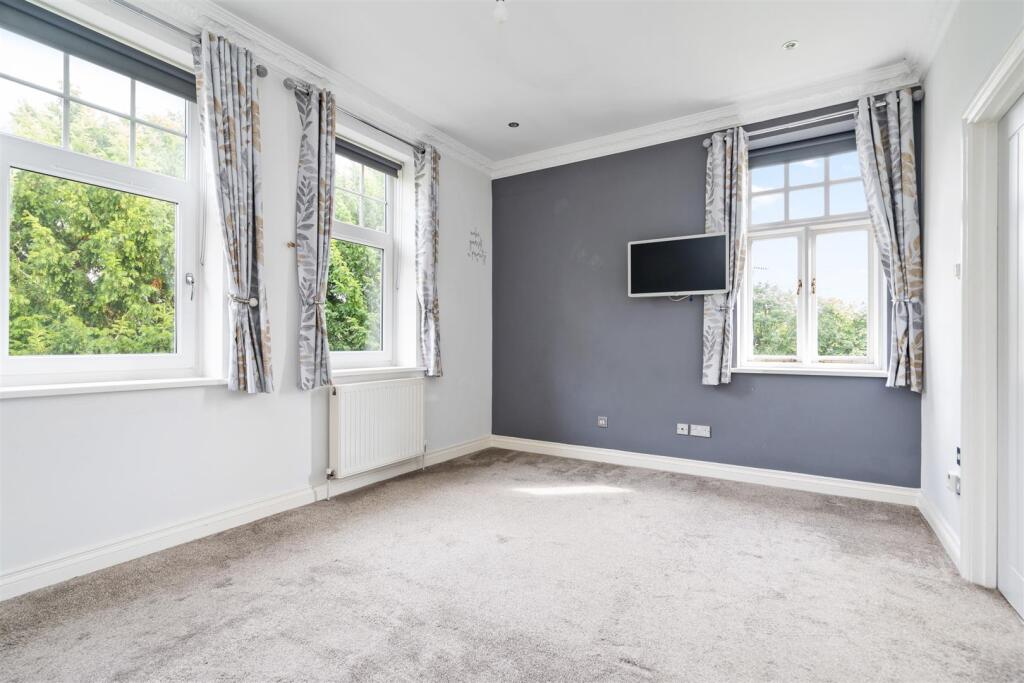 19, Catherines Close_LO_19.jpg