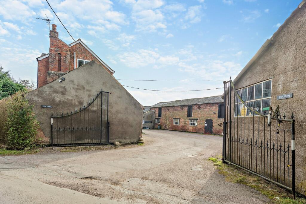 Driveway Entrance