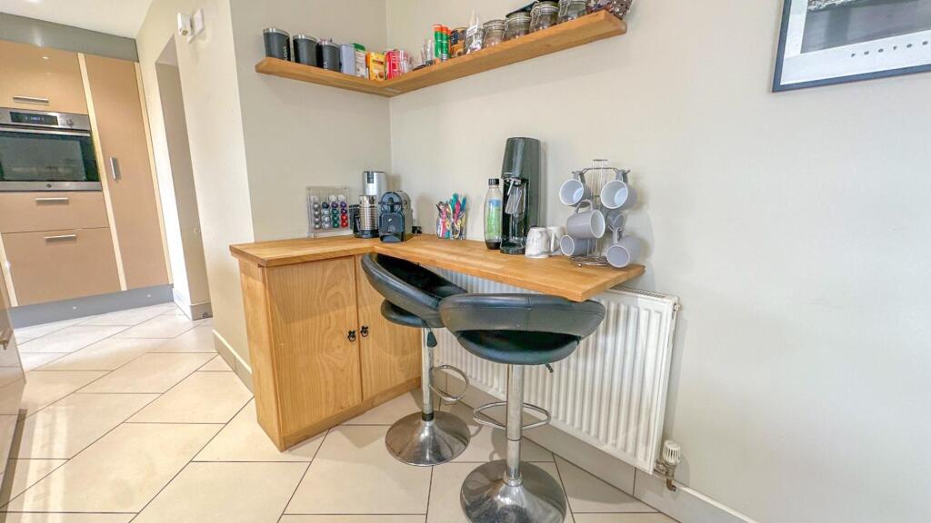 Hamlet Close - Image-12.jpg