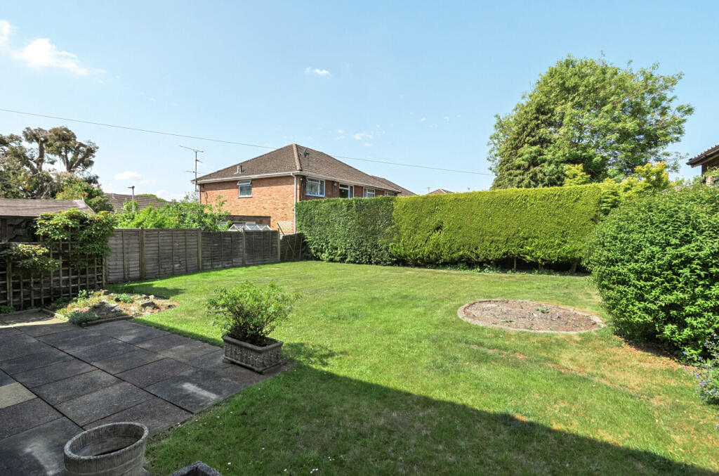 24-682320edbab72-...