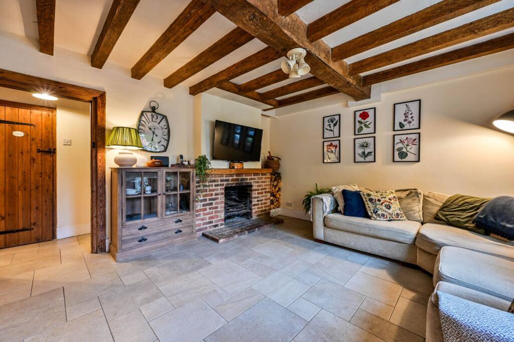 West End Cottages, Ripley, Woking, GU23