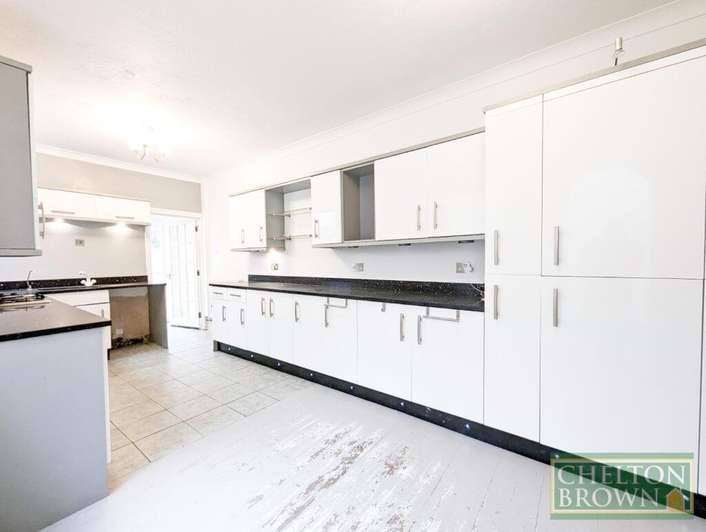 Kitchen/Breakfast