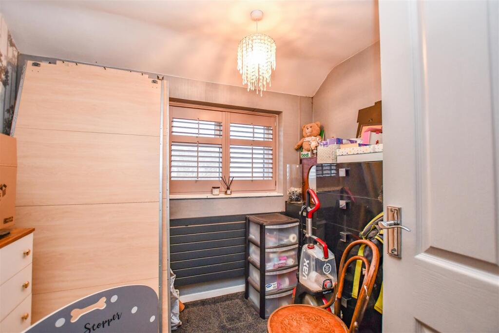Bedroom 3.jpg