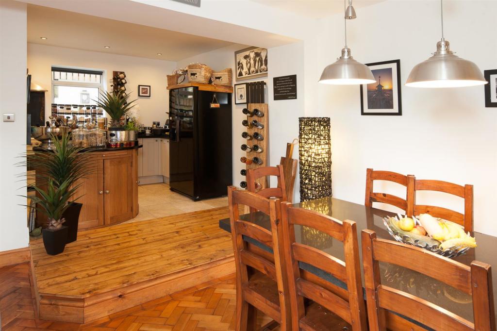 3_Beech_Road_Penarth-44.jpg