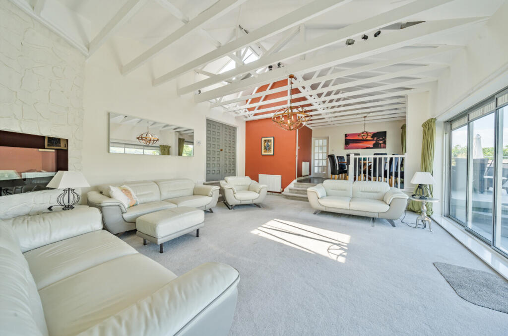 1284104-86-682b5f...