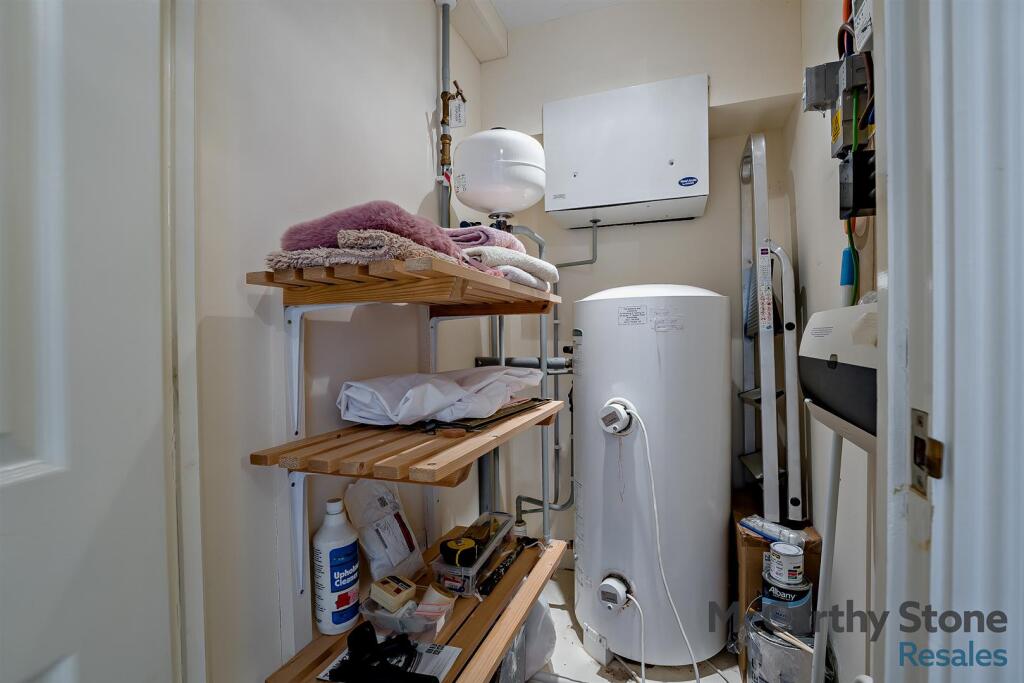 8642684-interior01-800.jpg
