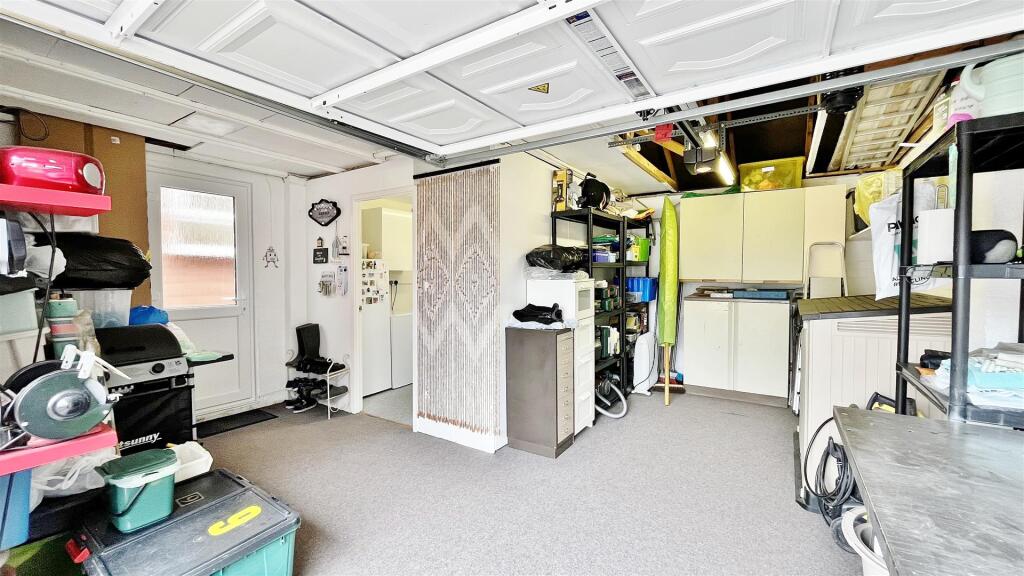 Double Garage