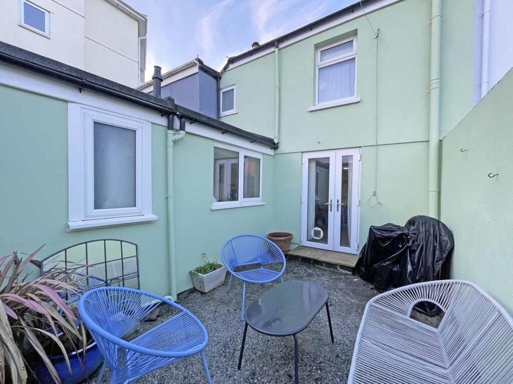 Mount Pleasant Terrace 3 Rear.jpg