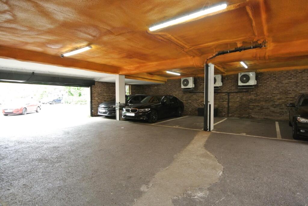 LH Parking 2.jpg