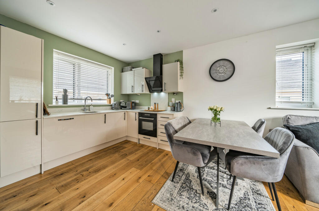 Kitchen/Diner Area