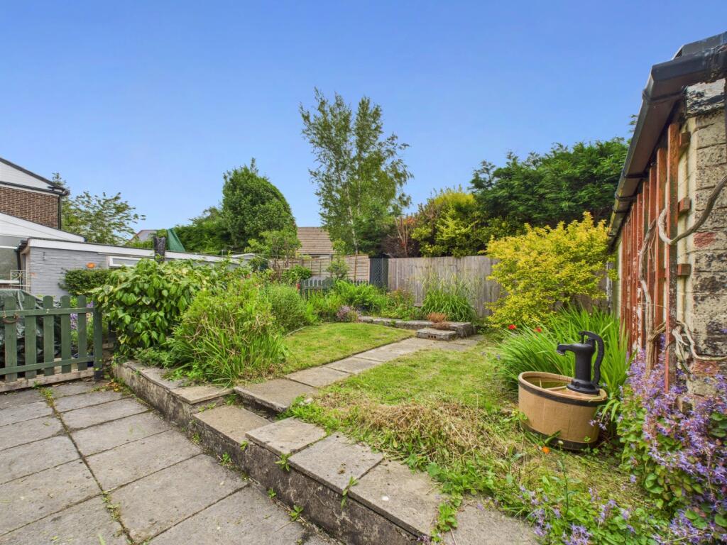 Enclosed Rear Garden