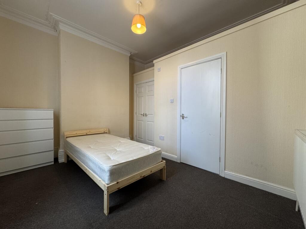 new bedroom house for sale 