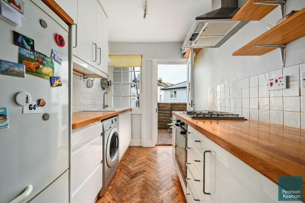 Garden Apartment, 25 Buckingham Place, BN1  (11).j